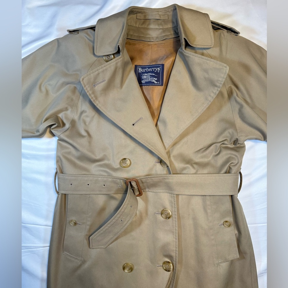 Burberry London Classic Long Trench Coat Beige + Wool Lined